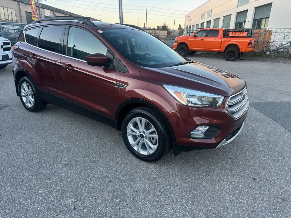 Ford escape se 4wd