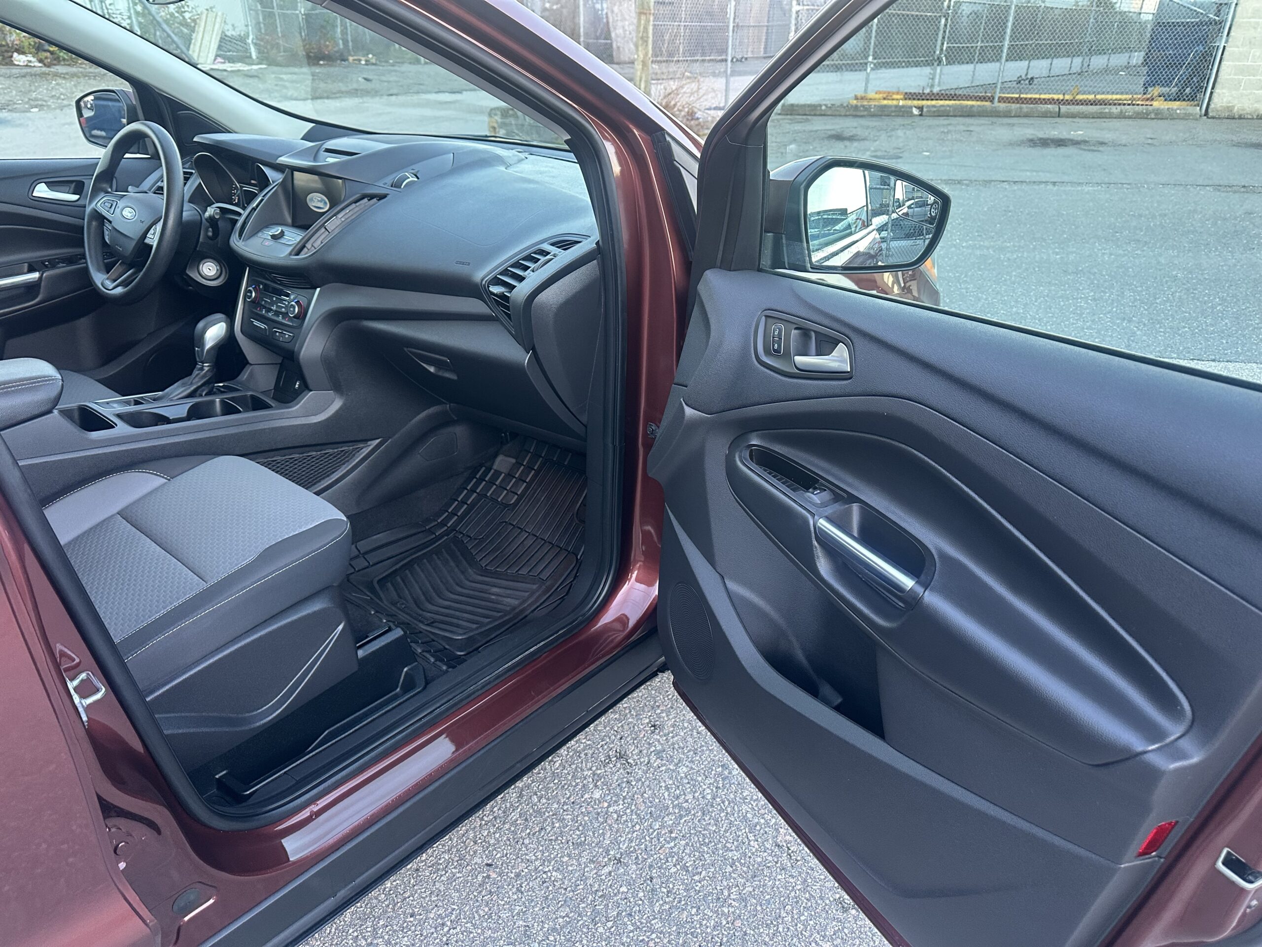 2018 Ford Escape AWD SE